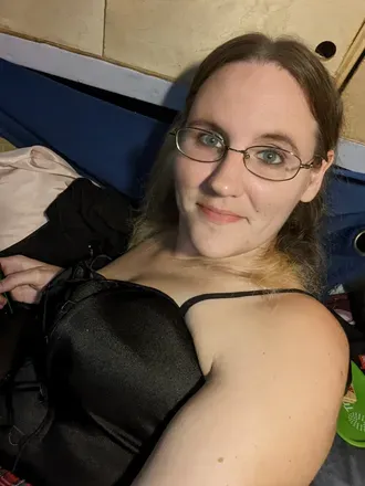 OnlyFans cuenta izzy_jones avatar 1