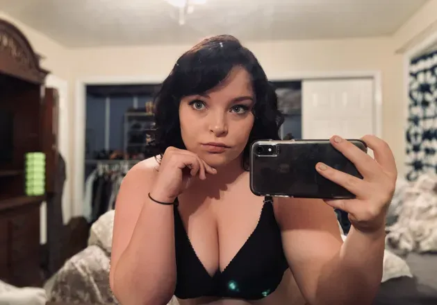OnlyFans cuenta annie6679 avatar 1