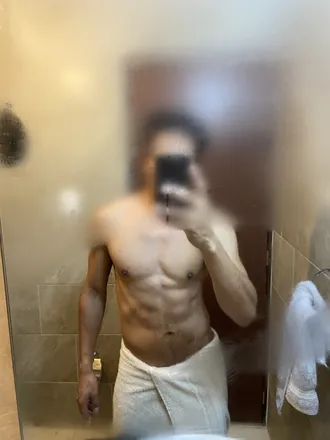 OnlyFans cuenta chemandini header 2