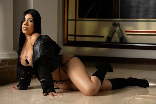 OnlyFans cuenta alejavf header 2
