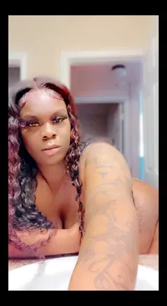 OnlyFans cuenta missmonroe23 avatar 1
