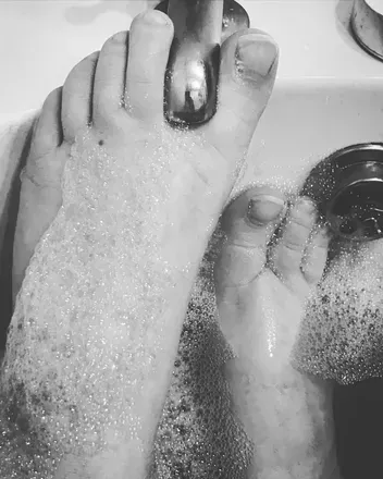 OnlyFans cuenta theonewhowalksbarefoot avatar 1