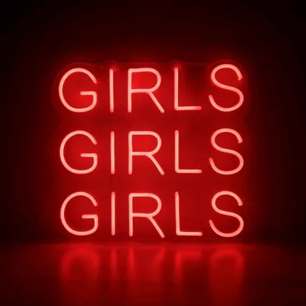 OnlyFans cuenta yellagirl313 header 2