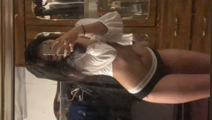 OnlyFans cuenta xluhh header 1