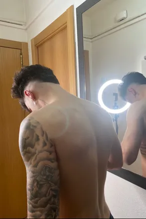 OnlyFans cuenta onlyoscarluque header 2