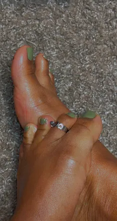 OnlyFans cuenta l.honeyfeet header 2