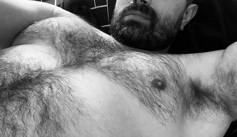 OnlyFans cuenta hairymasc header 2