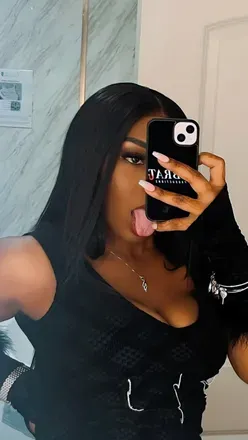OnlyFans cuenta cravinghotcoco avatar 1