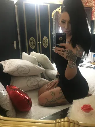 OnlyFans cuenta hotred69xxx avatar 1