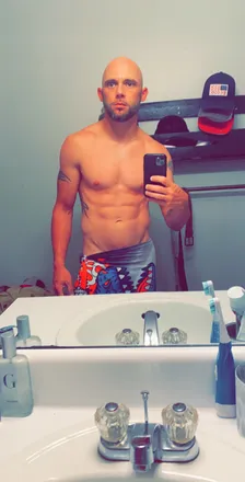 OnlyFans account  danielg5 header 2
