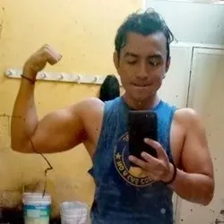 OnlyFans cuenta bravorom avatar 1