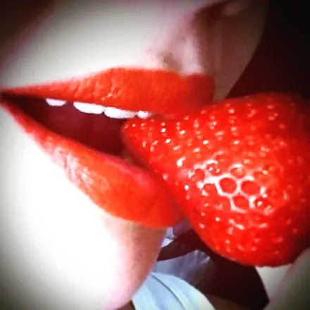 OnlyFans cuenta franshezkaboobs header 2