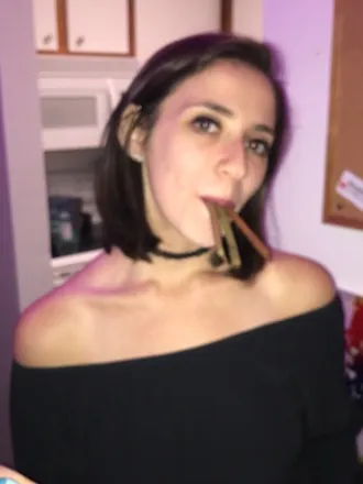 OnlyFans cuenta somethingforthestoners header 2