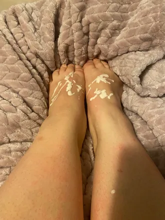 OnlyFans cuenta thatfootiegirl header 2