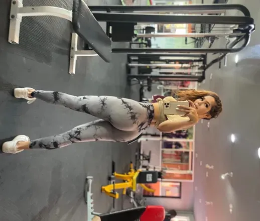 OnlyFans cuenta miuvy889 header 2