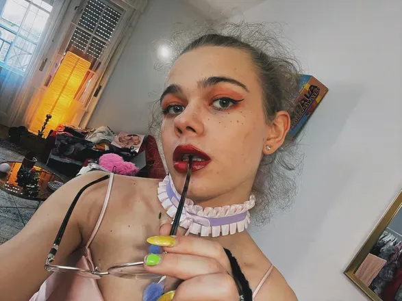 OnlyFans cuenta littleliv20 avatar 1