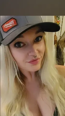 OnlyFans cuenta foxracingbabe avatar 1