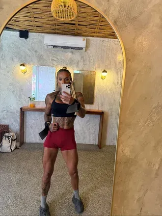 OnlyFans cuenta larna avatar 1