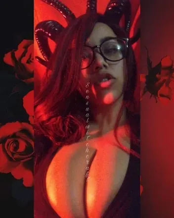 OnlyFans cuenta sensualwitchcraft avatar 1