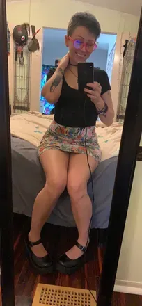 OnlyFans cuenta stonedsubwitch avatar 1