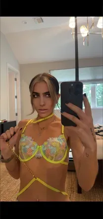 OnlyFans cuenta mollyuntamed avatar 1