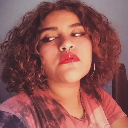 OnlyFans cuenta curlygirl5 avatar 1
