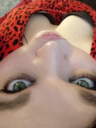 OnlyFans cuenta honeybadger96 header 2