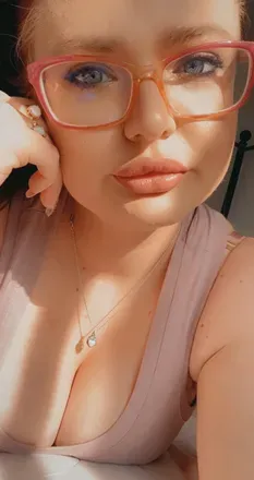 OnlyFans cuenta ravebae1016 avatar 1