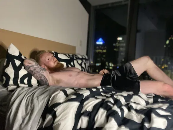 OnlyFans cuenta alphamusclefree header 2