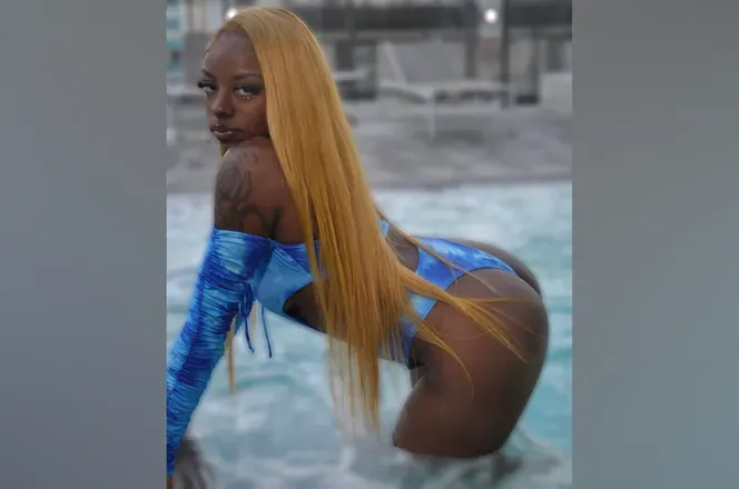 OnlyFans cuenta cmuchodinero header 2