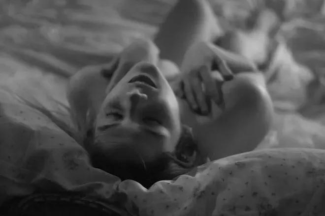 OnlyFans cuenta misspideville header 2