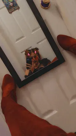 OnlyFans account  misslovelykat header 2