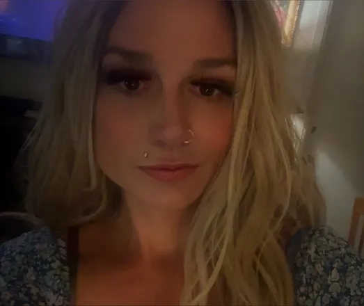 OnlyFans cuenta sexyscarlett1989 header 2