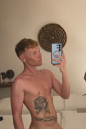 OnlyFans account  johnnydtwunk avatar 1