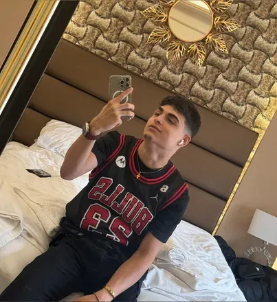 OnlyFans cuenta alessandromvp22 avatar 1