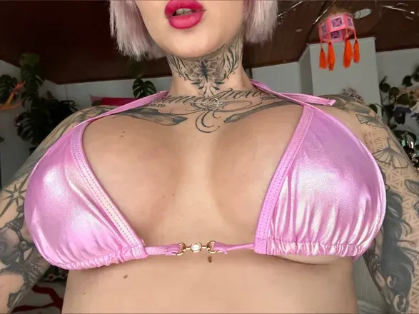 OnlyFans cuenta emma-wild header 2