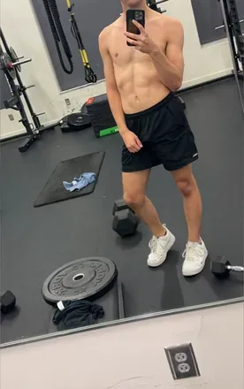 OnlyFans cuenta frenchy.booty avatar 1