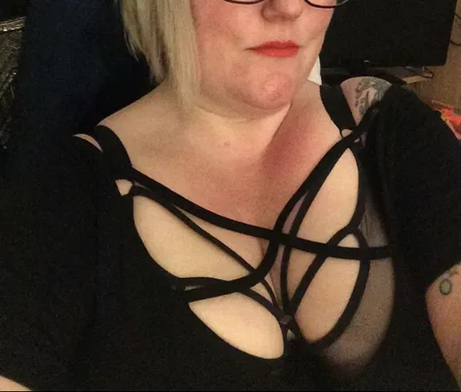 OnlyFans cuenta missemnaturalbreasts avatar 1