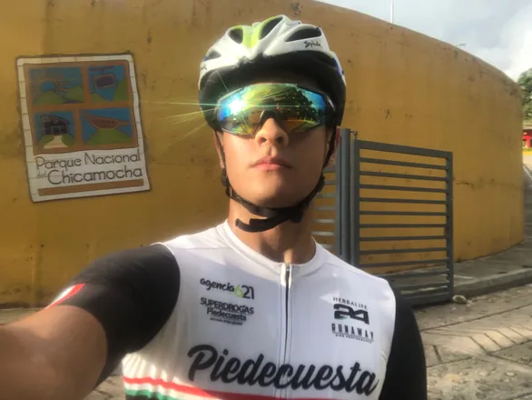 OnlyFans account  juanestoledo header 2