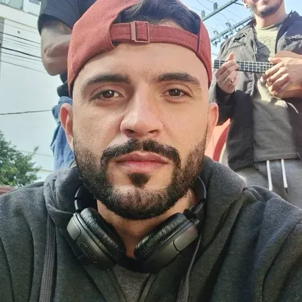 OnlyFans account  luanraposo avatar 1