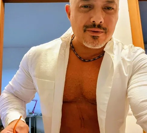 OnlyFans cuenta altrochenetflix header 2