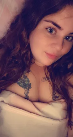 OnlyFans cuenta ashleyann1210 header 2