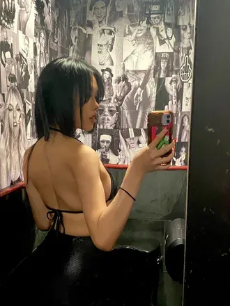OnlyFans account  foreignnymphv avatar 1
