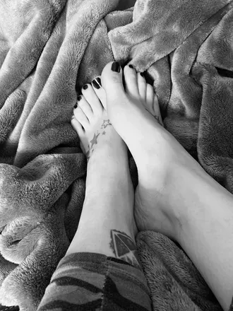 OnlyFans cuenta inkedgirl222 avatar 1