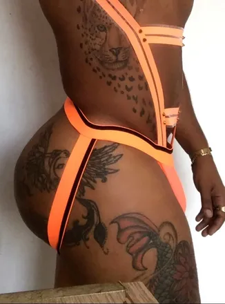 OnlyFans cuenta munano52 header 2