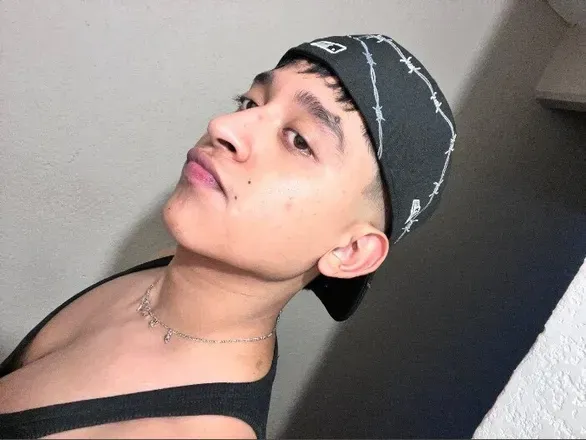 OnlyFans of angel_wintour