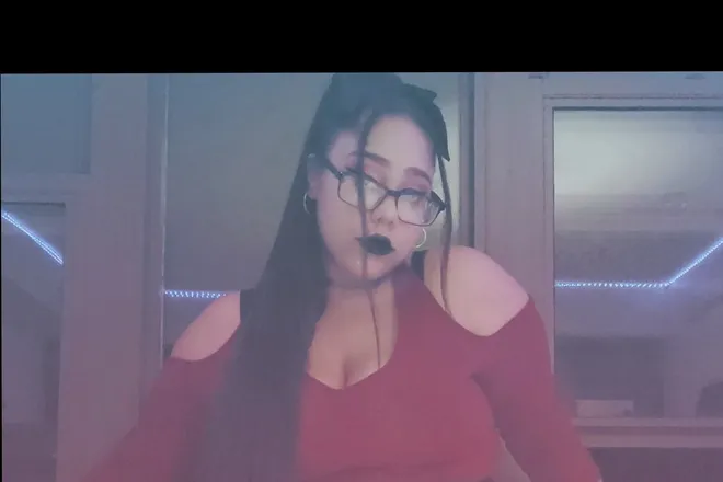 OnlyFans cuenta clairebee header 2