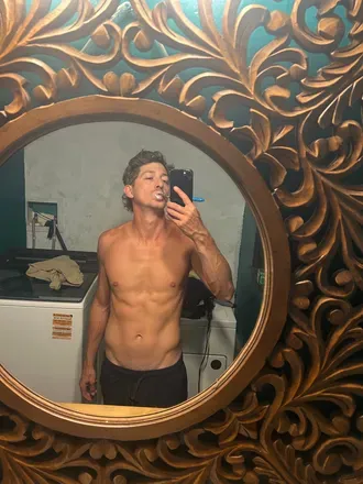 OnlyFans of daddy_isaac