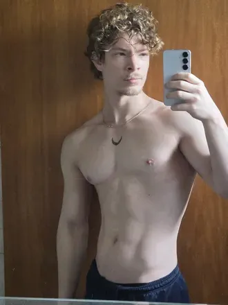 OnlyFans cuenta viktorhusexy header 2