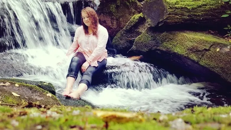 OnlyFans cuenta wildflowergirl21 header 2